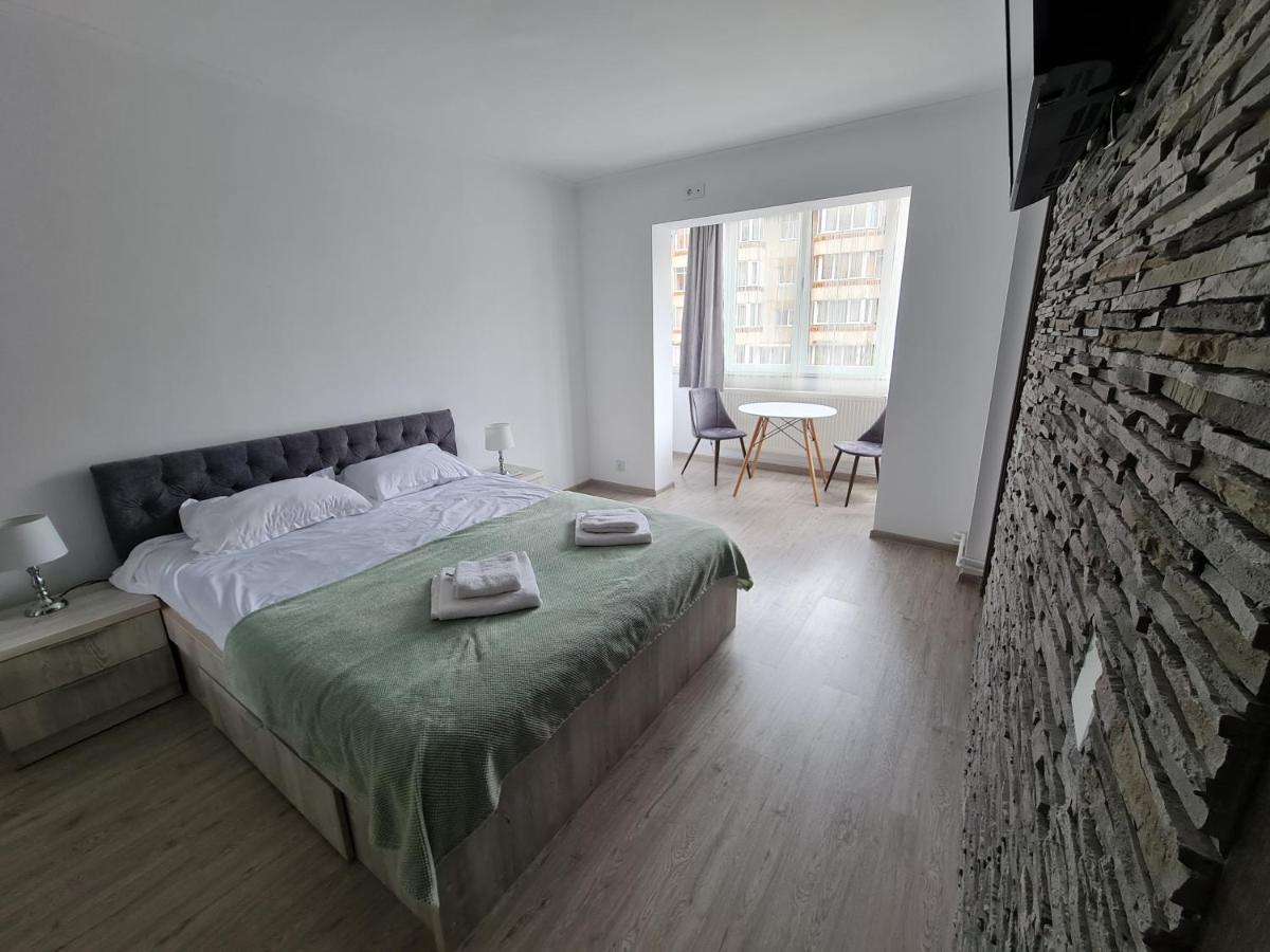 Smart Apartament Brasov Bagian luar foto