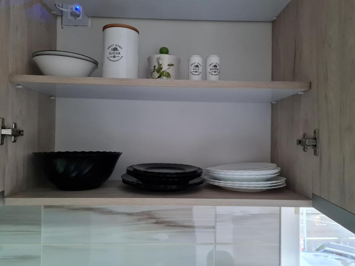 Smart Apartament Brasov Bagian luar foto