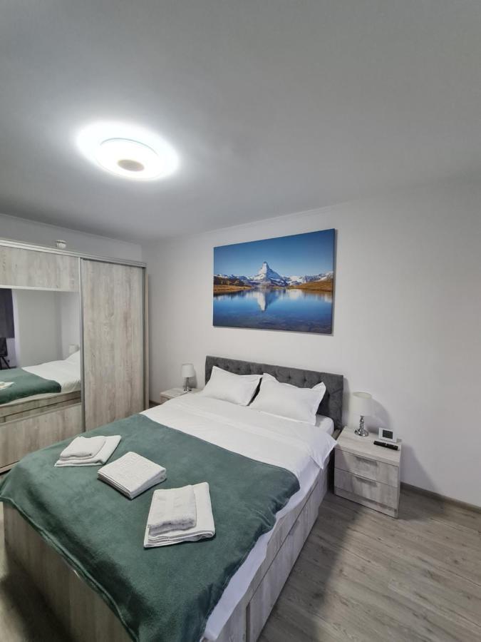 Smart Apartament Brasov Bagian luar foto